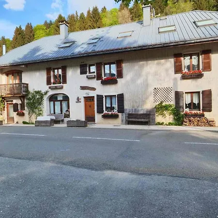 Grand - Veranda & Terrasse - Vue Montagne Lélex
