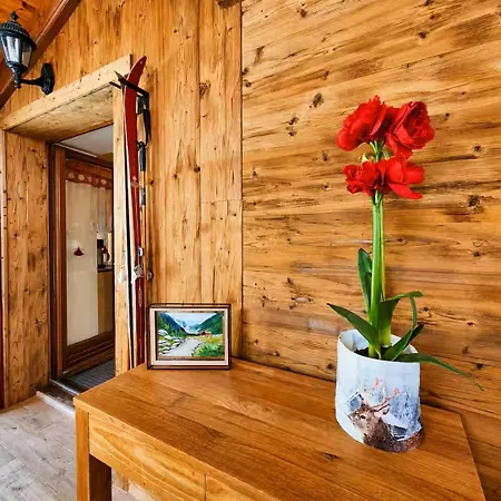 Sous Les Loges - Mountain Lélex